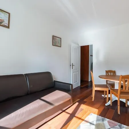 A Cosy 1-bdr In Montparnasse Apartment *
